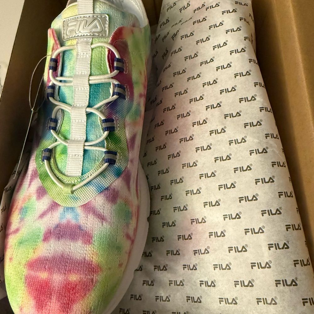 New in box FILA memory skyway 2.0 tie dye sneakers size 12 - Picture 3 of 7